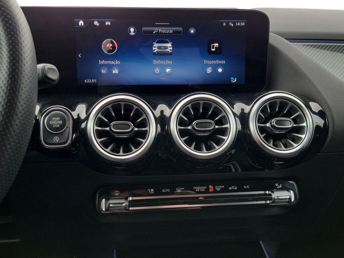 Mercedes-Benz Classe GLA GLA 180d AMG