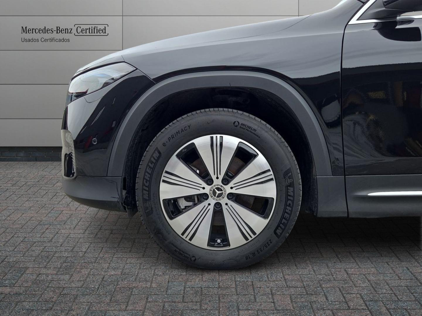 Mercedes-Benz EQB EQB 250+ Edition