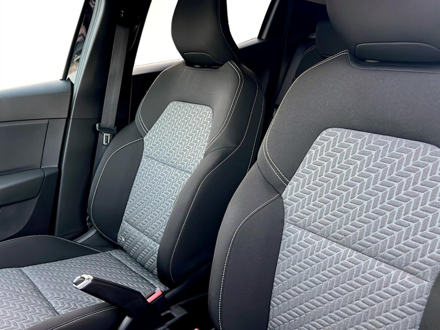 Renault Clio TCe 100 Bi-Fuel Evolution