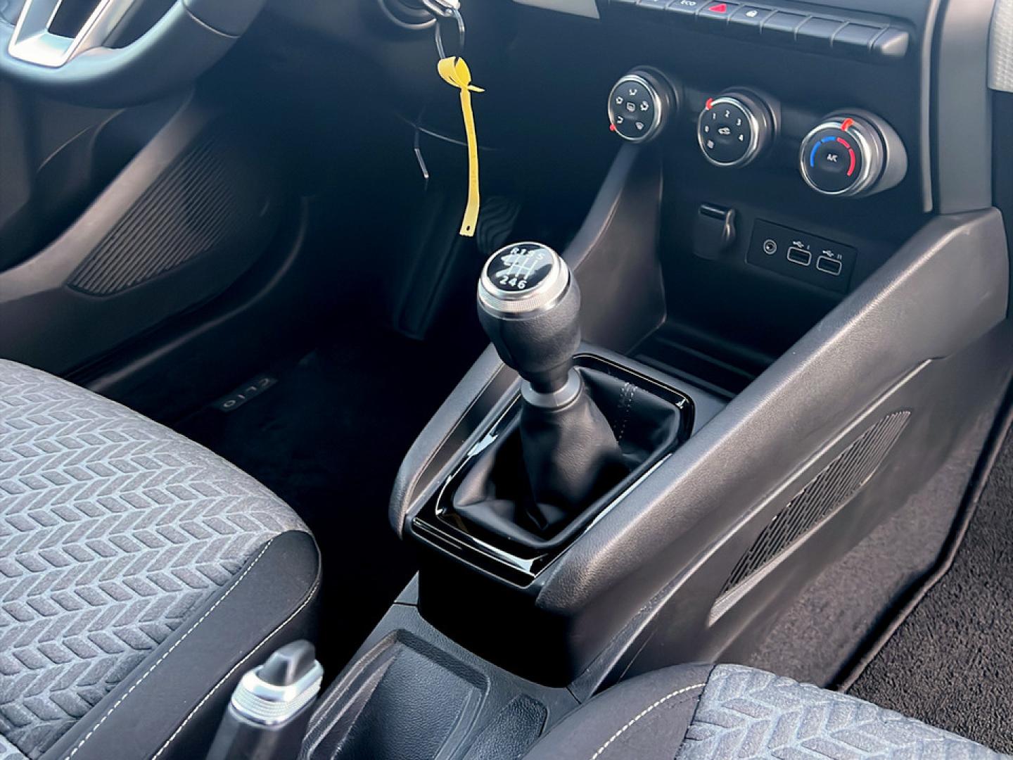 Renault Clio TCe 100 Bi-Fuel Evolution