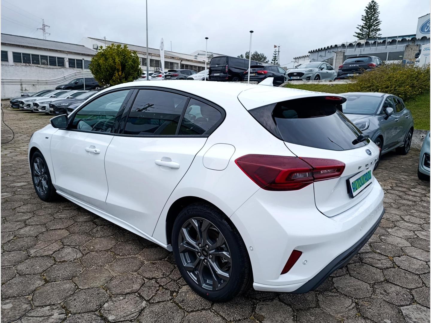 Ford Focus 1.0 ECOBOOST 125cv MHEV ST-LINE X