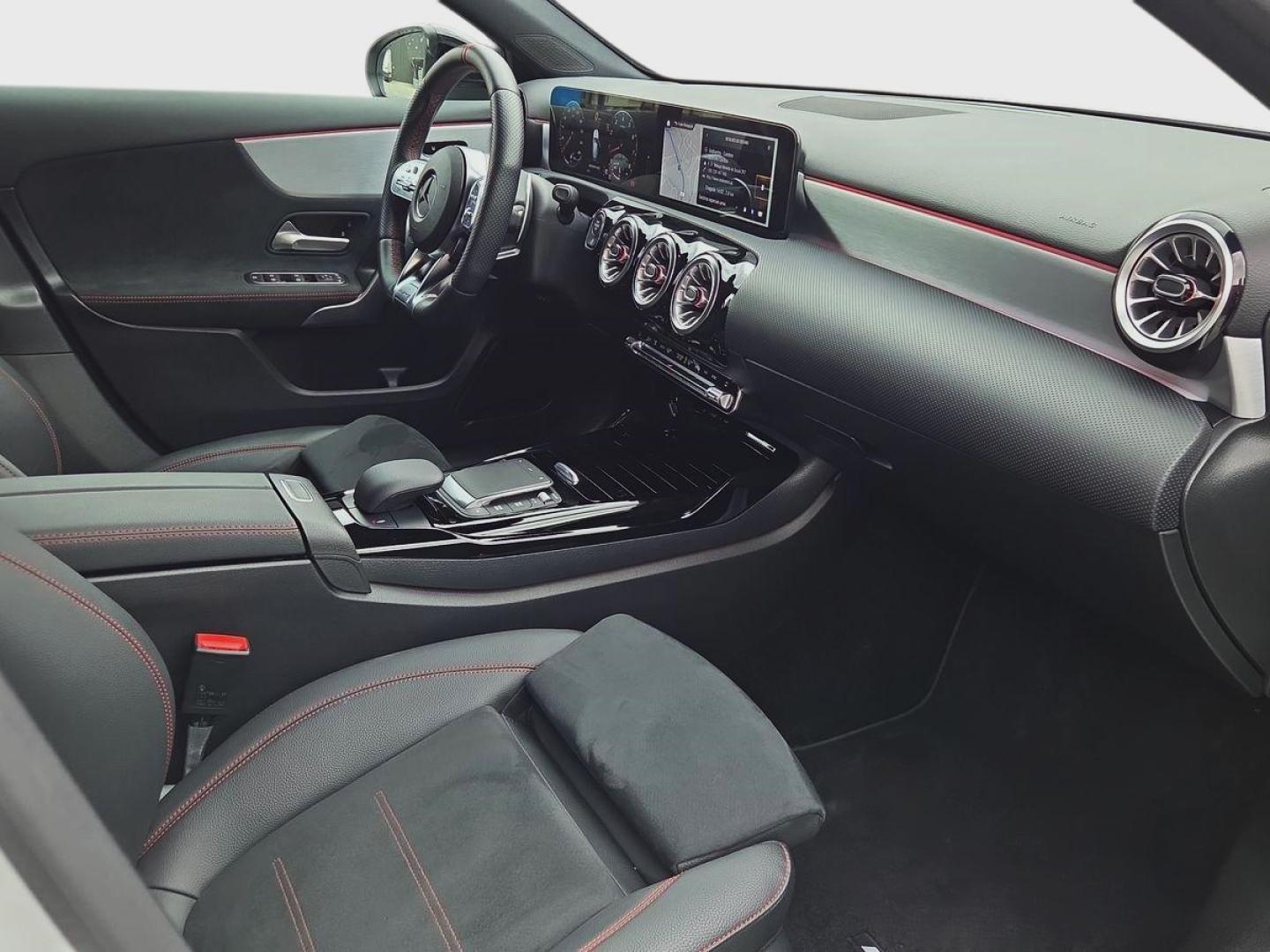 Mercedes-Benz A A 35 4MATIC