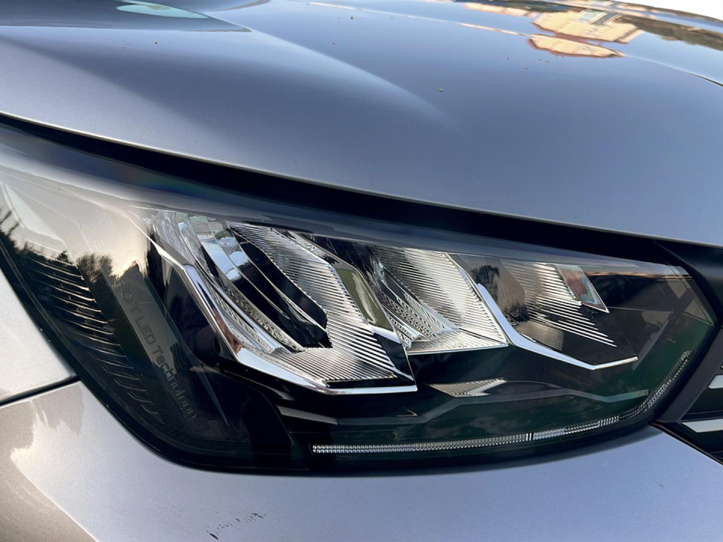 Peugeot 2008 1.2 Hybrid 145 Allure e-DCS6