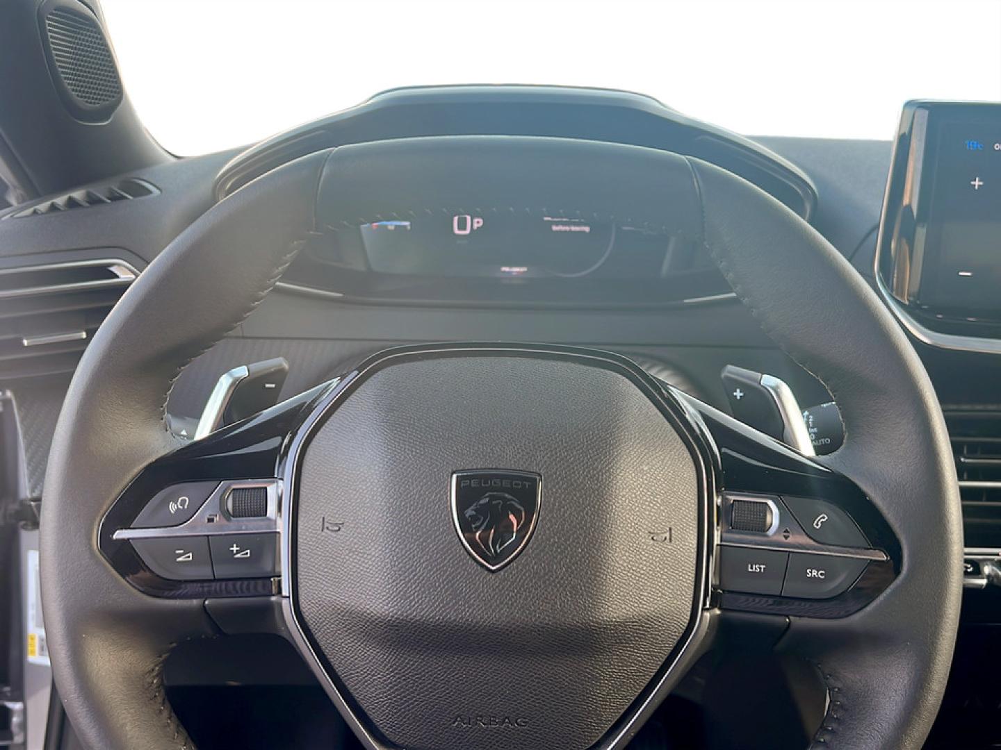 Peugeot 2008 1.2 Hybrid 145 Allure e-DCS6