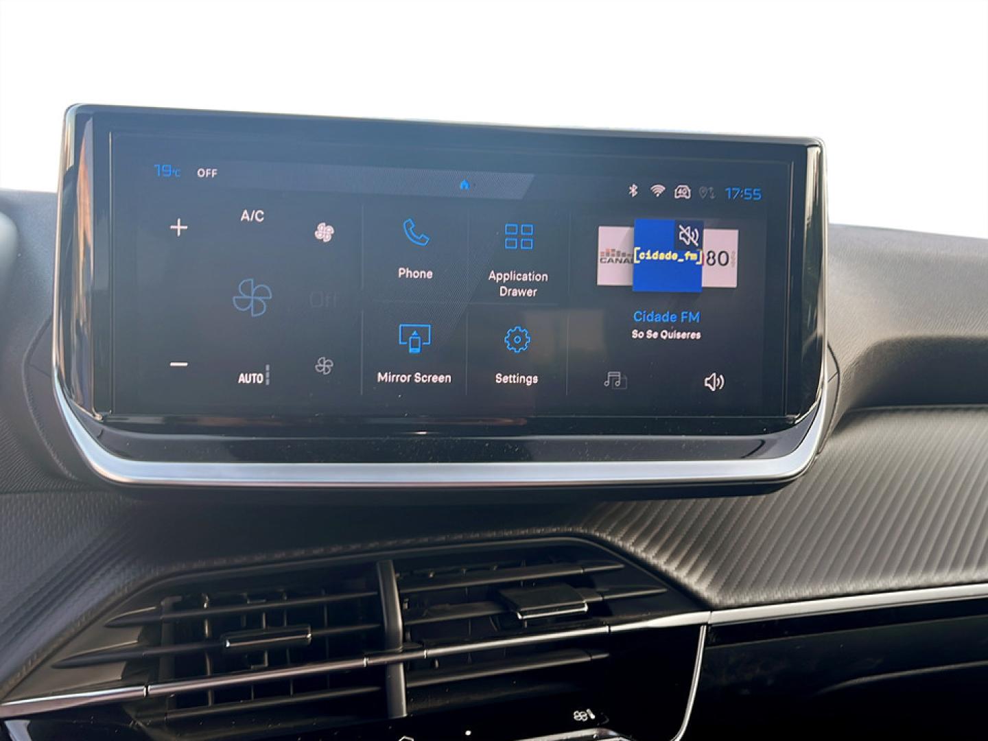 Peugeot 2008 1.2 Hybrid 145 Allure e-DCS6