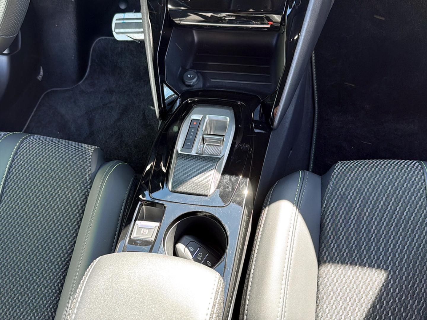 Peugeot 2008 1.2 Hybrid 145 GT e-DCS6