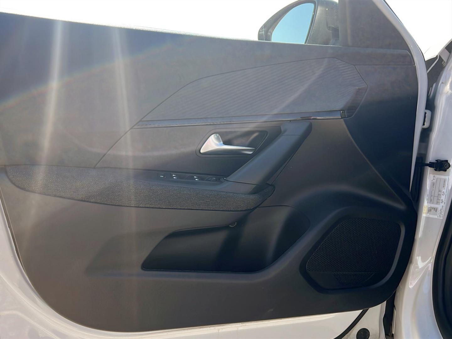 Peugeot 2008 1.2 PureTech 100cv Style