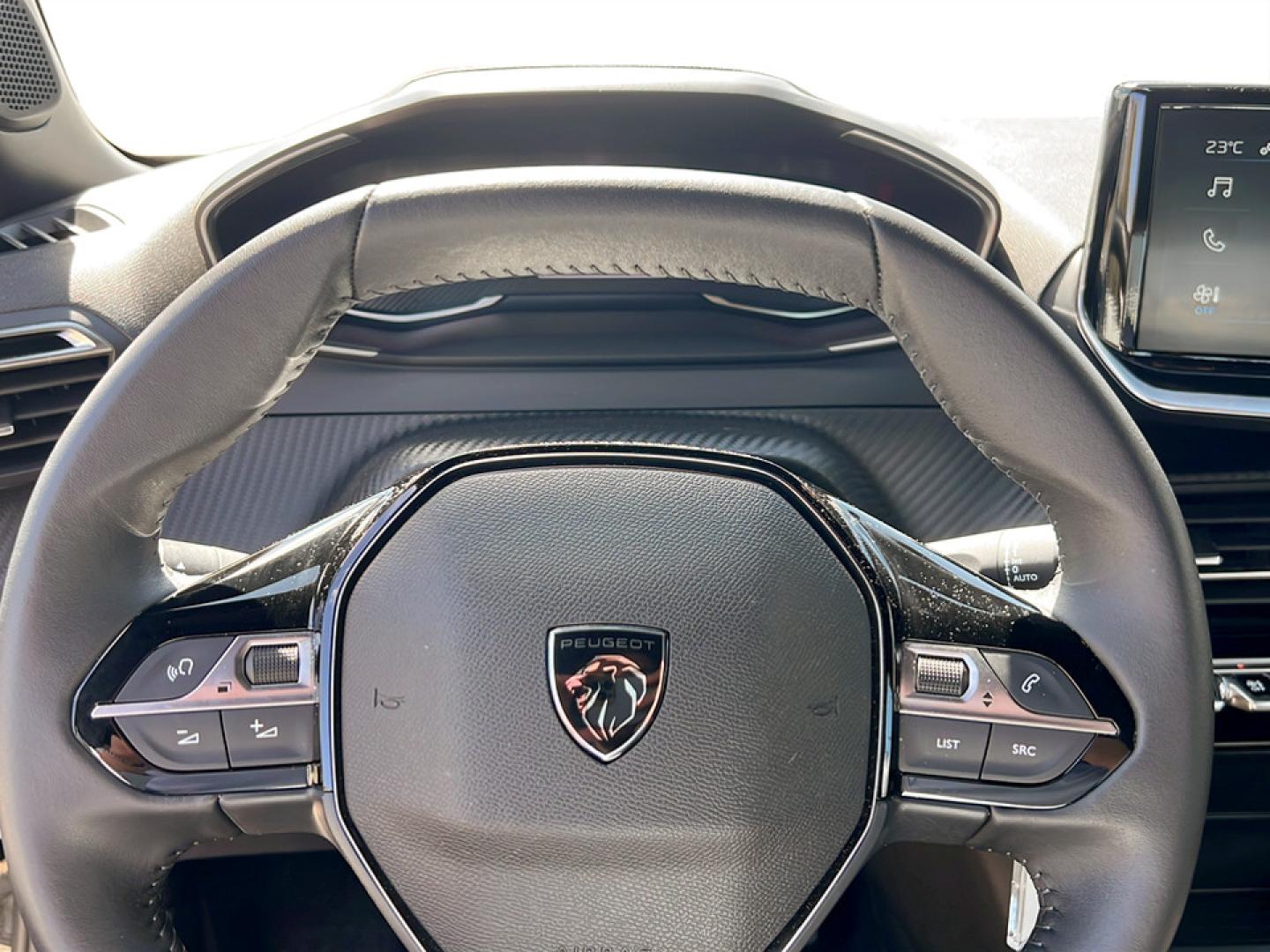 Peugeot 2008 1.2 PureTech 100cv Style