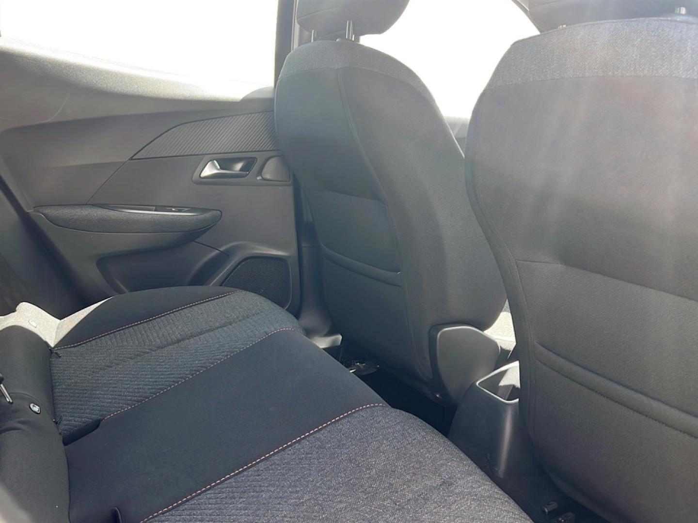 Peugeot 2008 1.2 PureTech 100cv Style