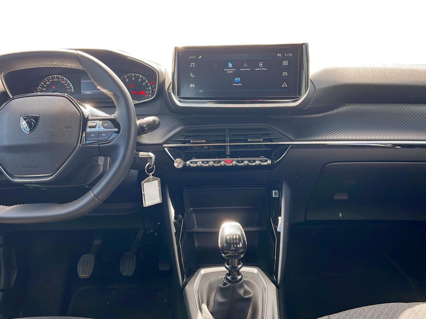 Peugeot 2008 1.2 PureTech 100cv Style