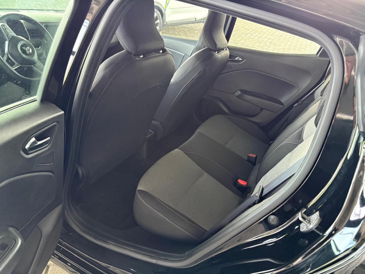 Mitsubishi Colt 1.0 MPI 5MT Kyoto