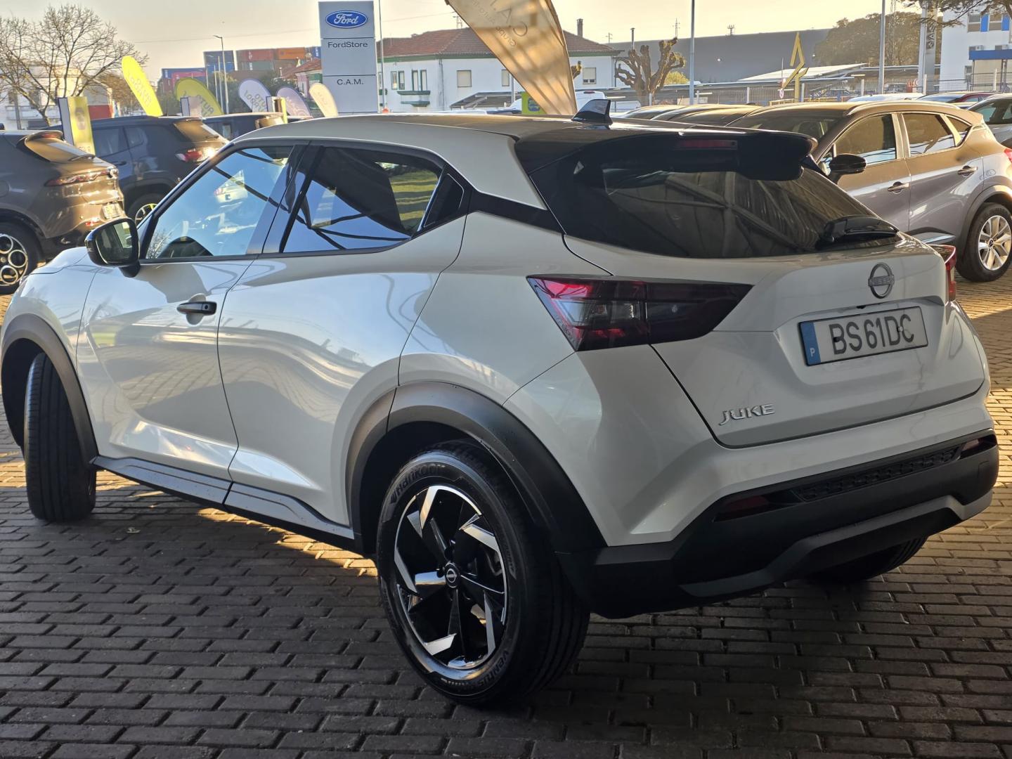 Nissan JUKE 1.0 DIG-T 114cv Acenta+ DCT