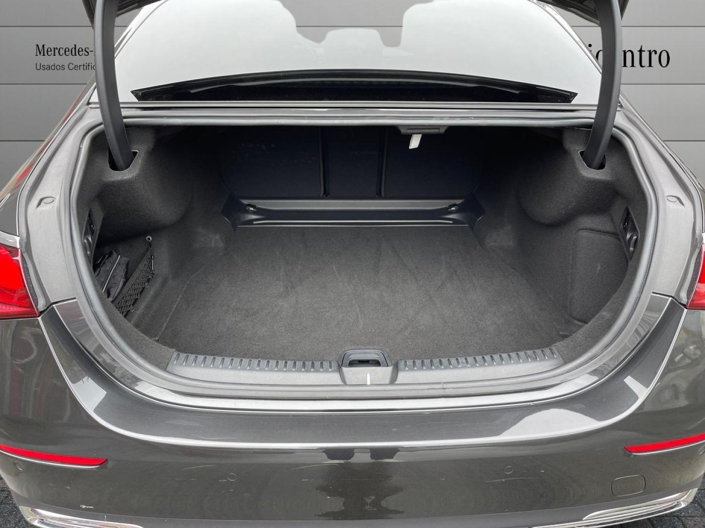 Mercedes-Benz Classe E E 220 d Auto