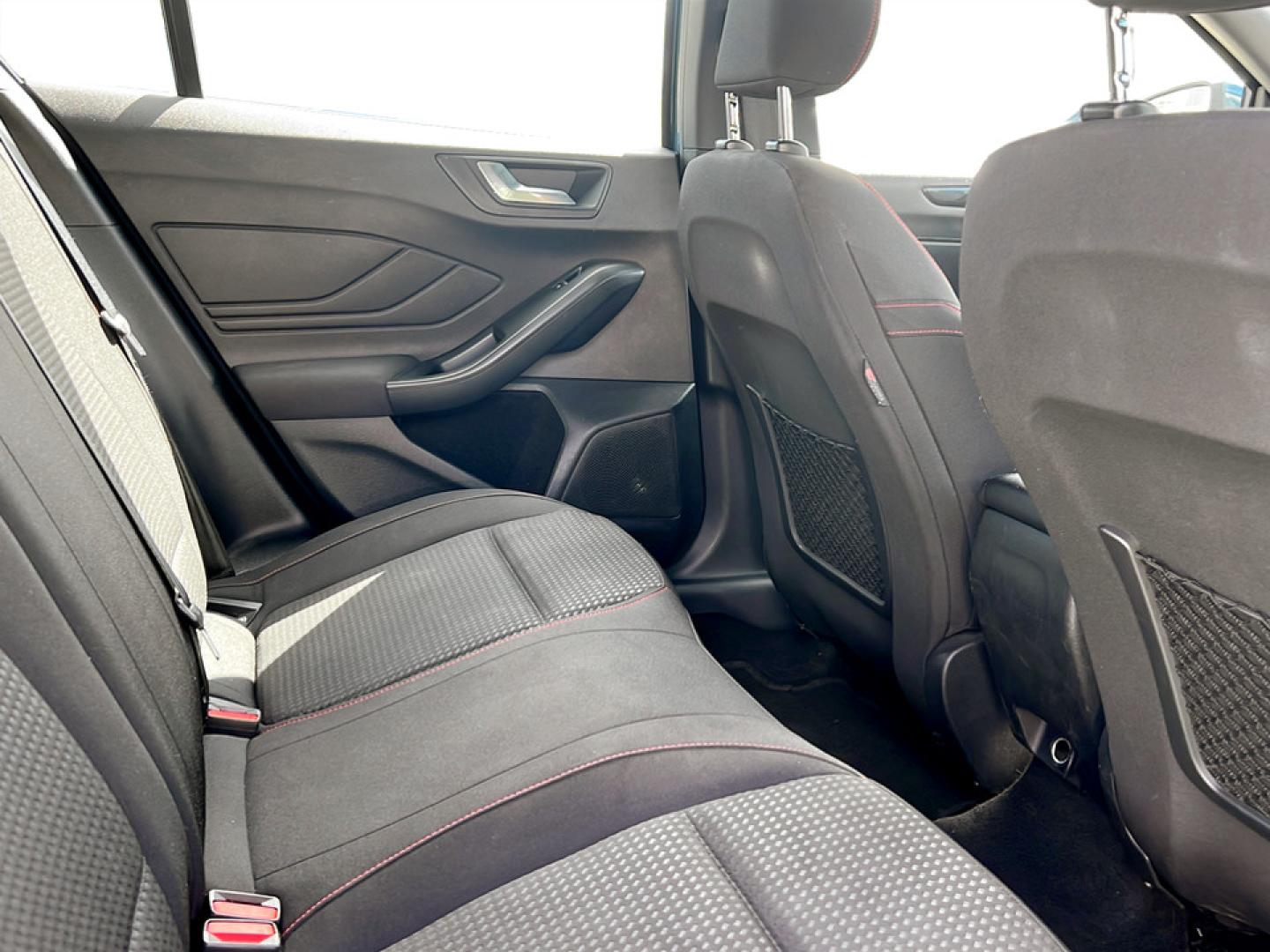 Ford Focus 1.0 ECOBOOST 125cv MHEV ST-LINE