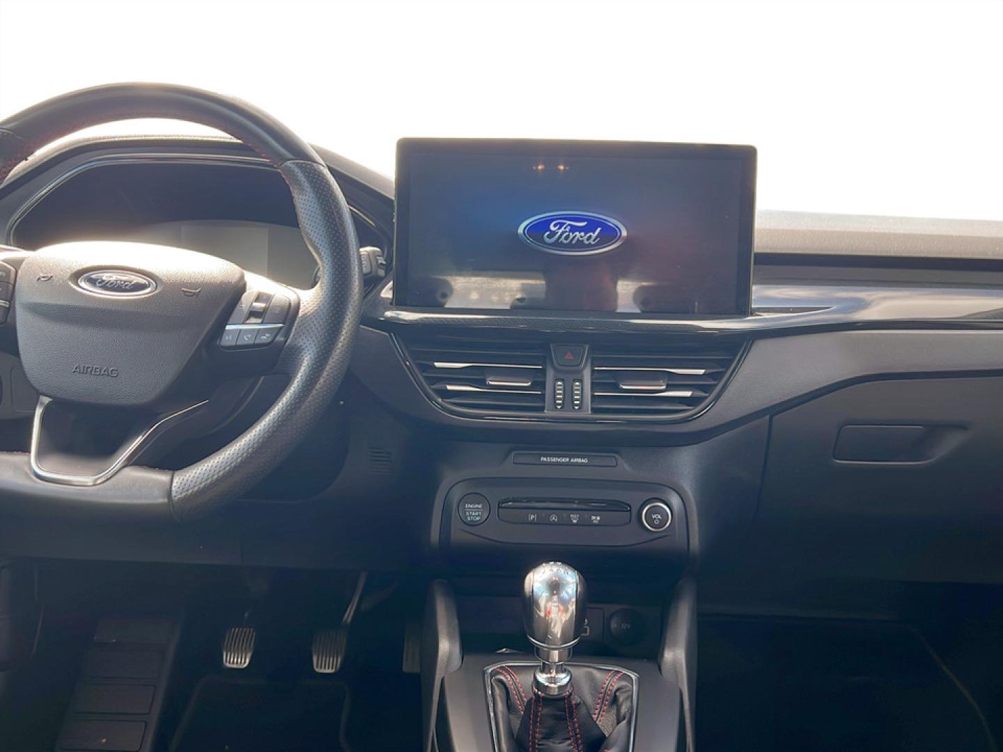 Ford Focus 1.0 ECOBOOST 125cv MHEV ST-LINE