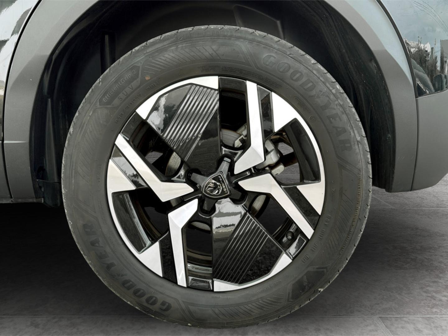 Peugeot 2008 1.2 Hybrid 145 Allure e-DCS6