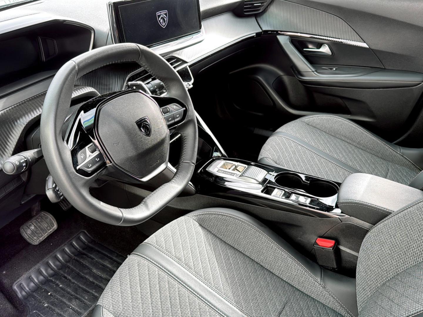 Peugeot 2008 1.2 Hybrid 145 Allure e-DCS6