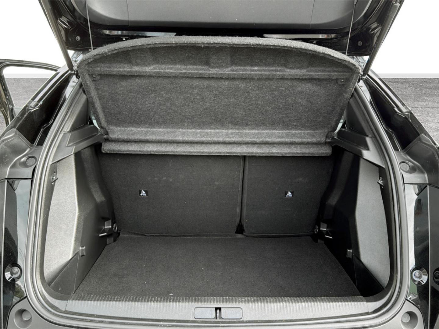 Peugeot 2008 1.2 Hybrid 145 Allure e-DCS6