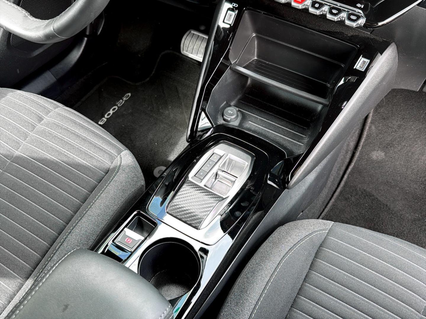 Peugeot 2008 136CV 50kWh Active e-EAT8