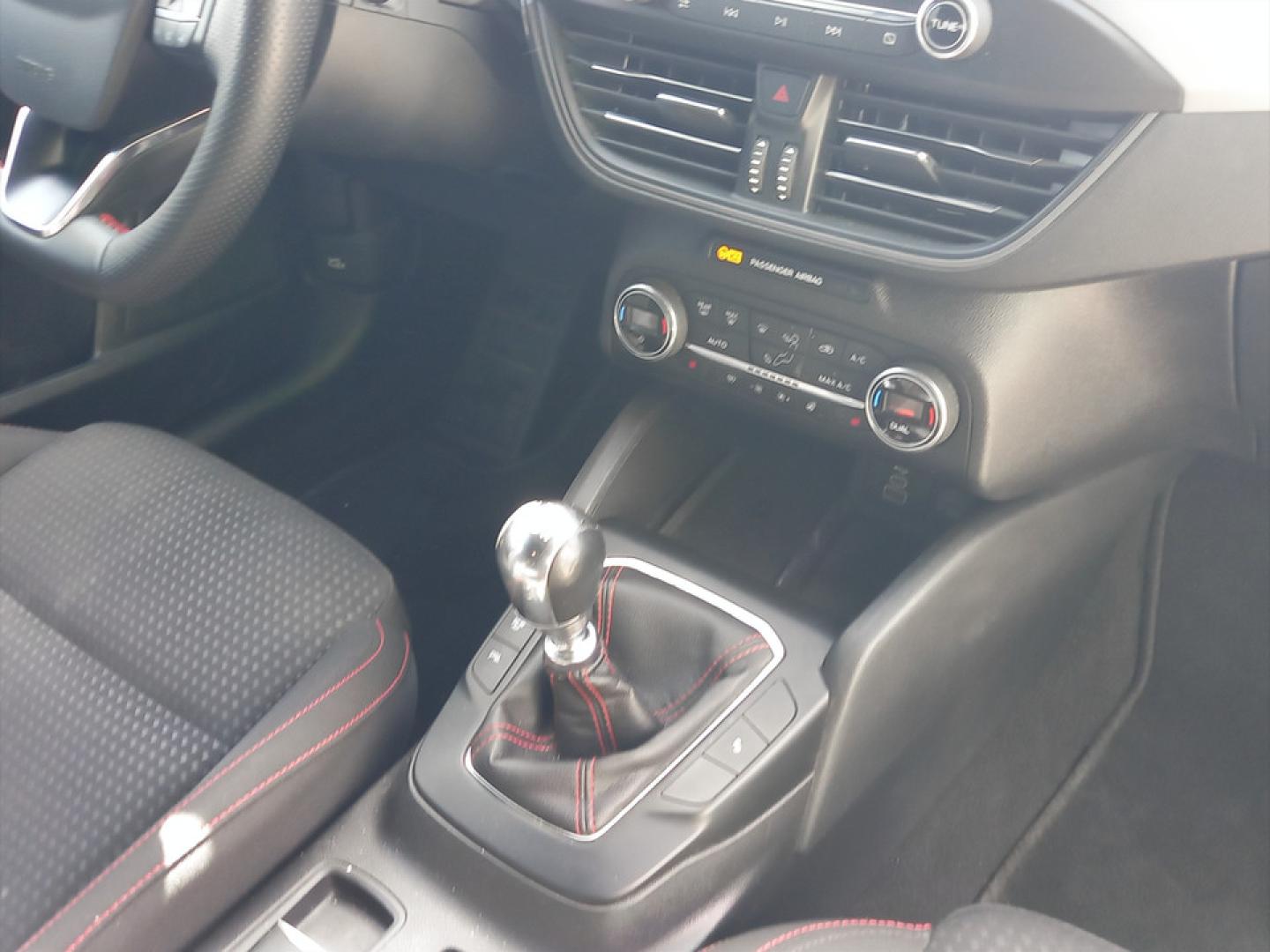 Ford Focus 1.0 ECOBOOST 125cv MHEV ST-LINE