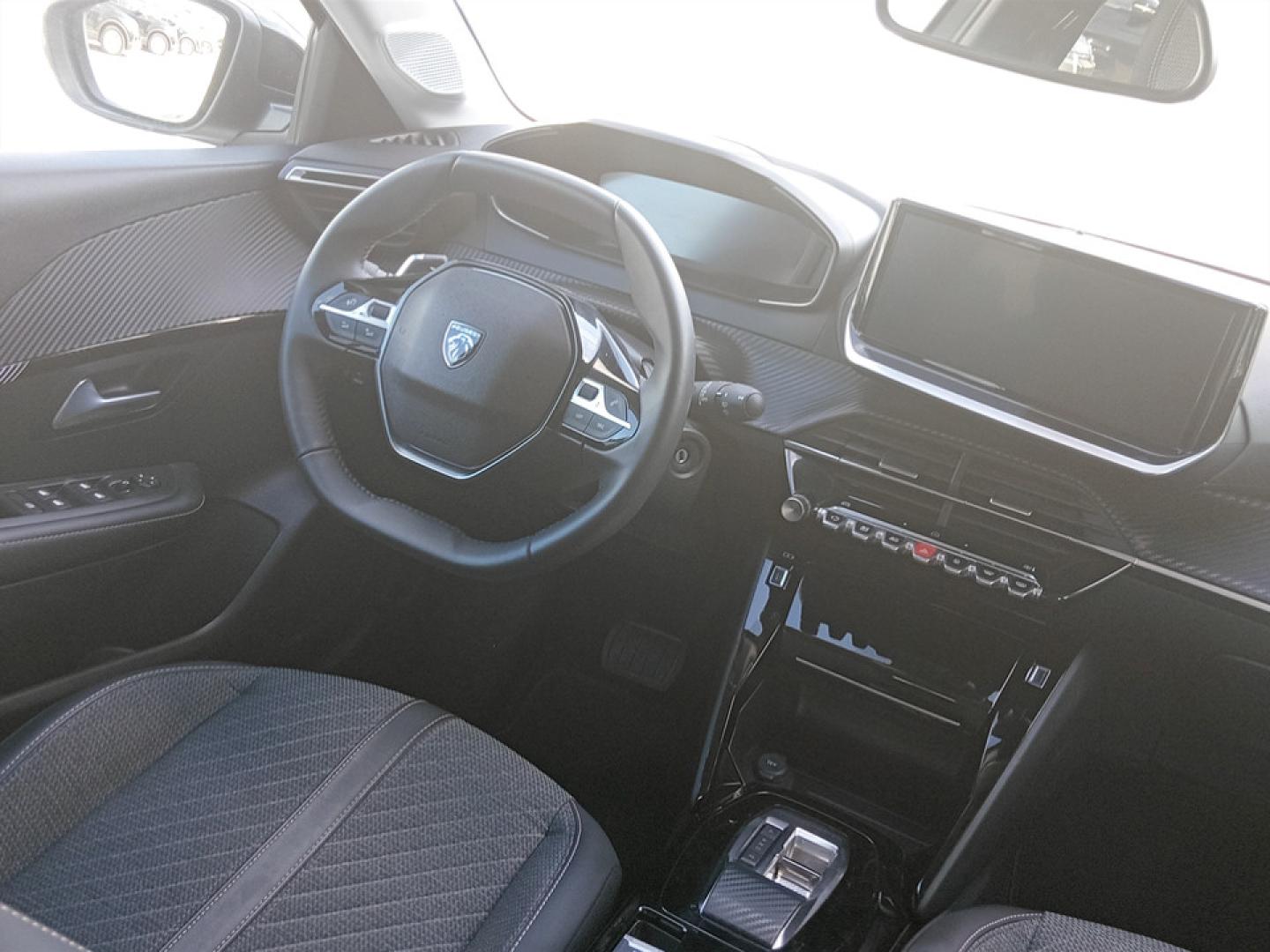 Peugeot 208 Hybrid 100 e-DCS6 Allure