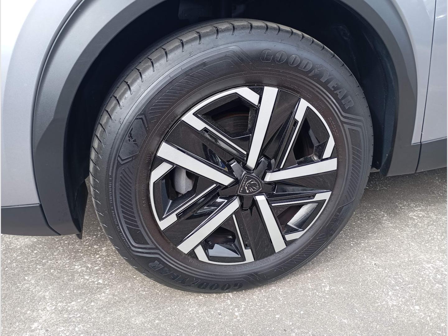 Peugeot 2008 1.2 100 cv Style