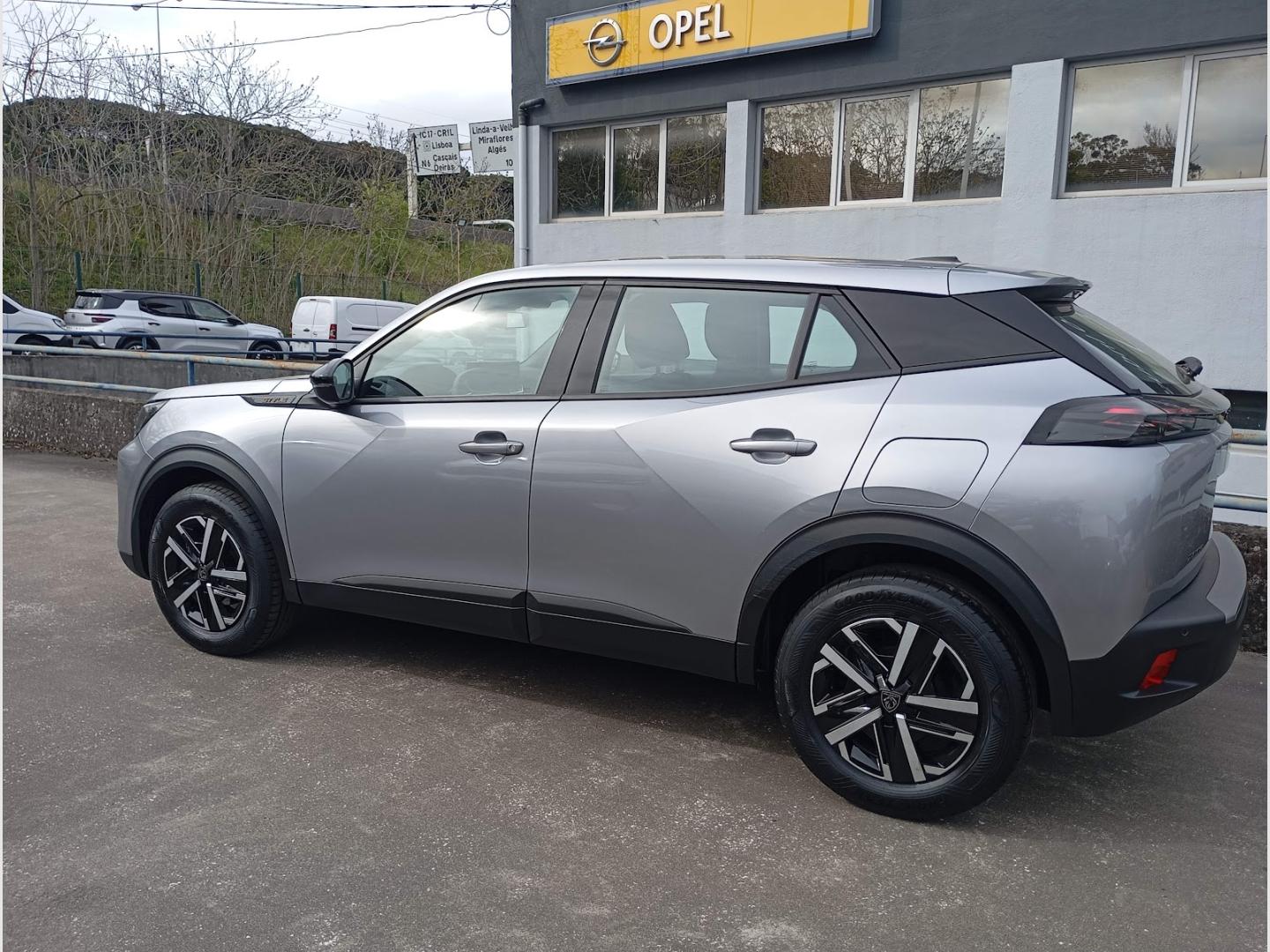 Peugeot 2008 1.2 100 cv Style