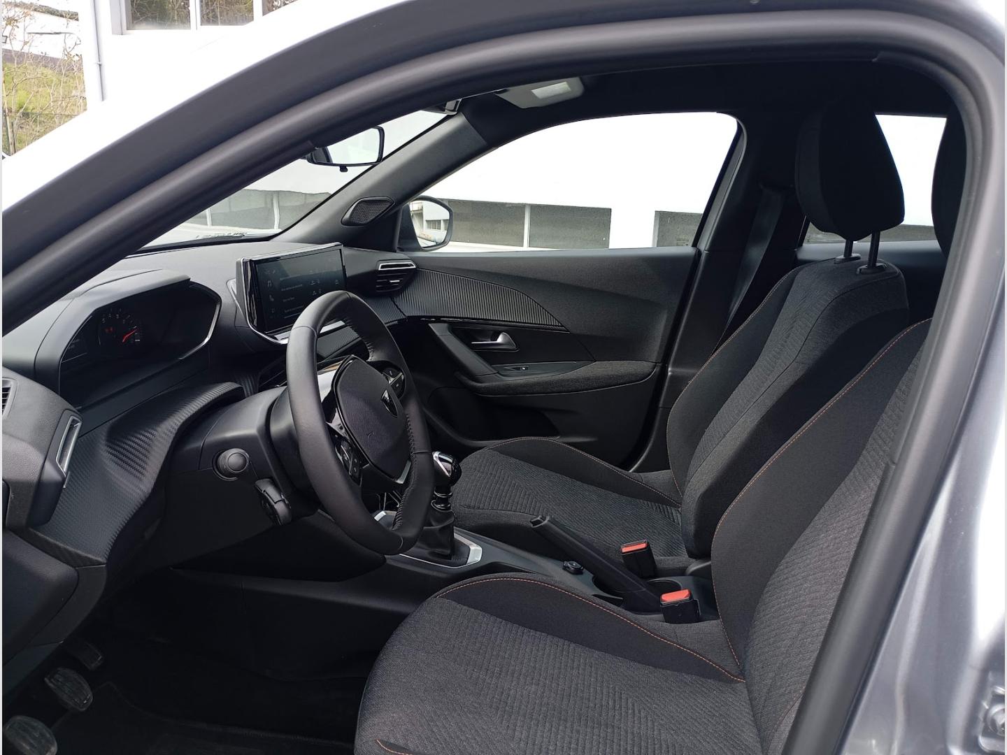 Peugeot 2008 1.2 100 cv Style
