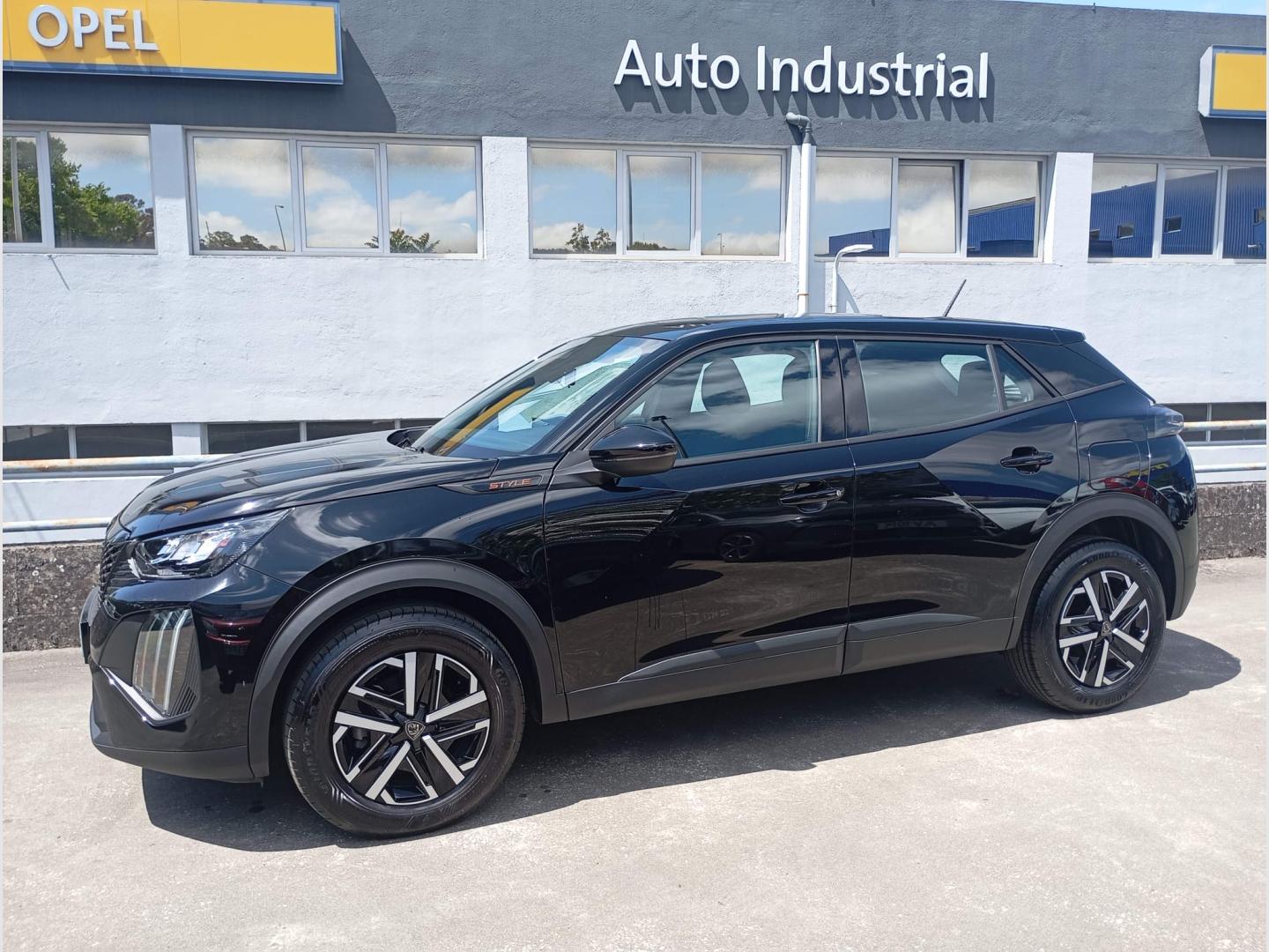 Peugeot 2008 1.2 100 cv Style