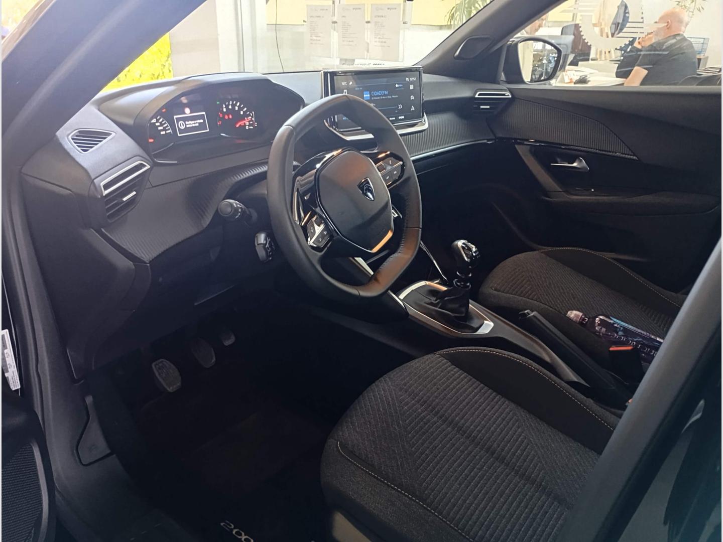 Peugeot 2008 1.2 100 cv Style