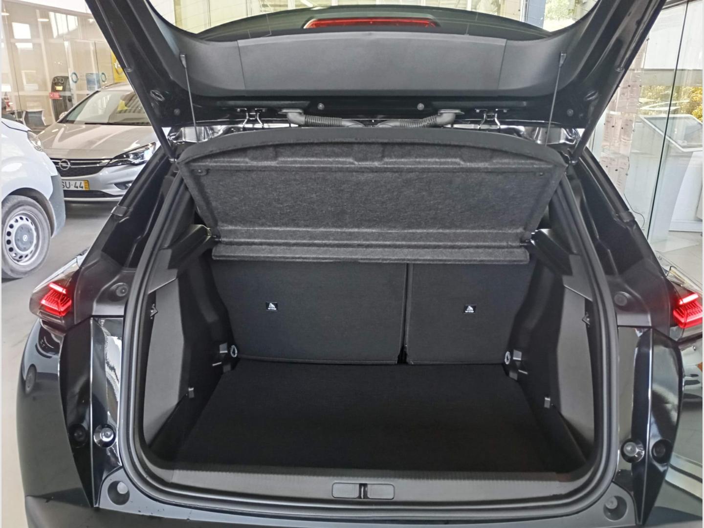 Peugeot 2008 1.2 100 cv Style