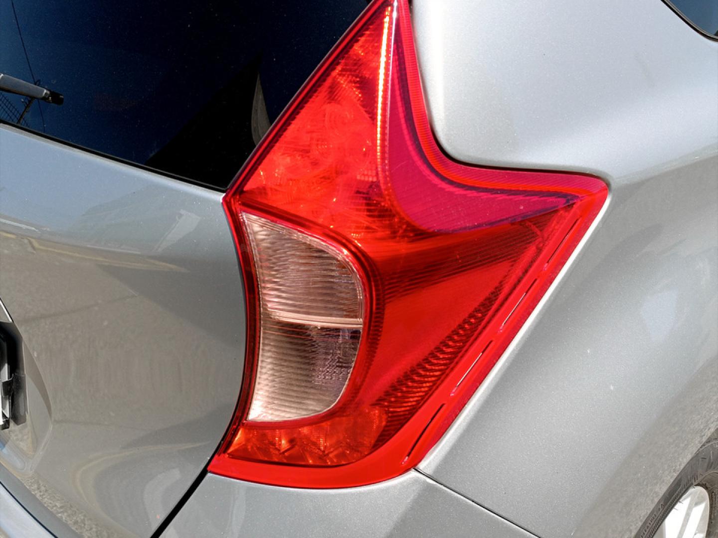 Nissan Note 1.2G EU6 80cv Naru Edition