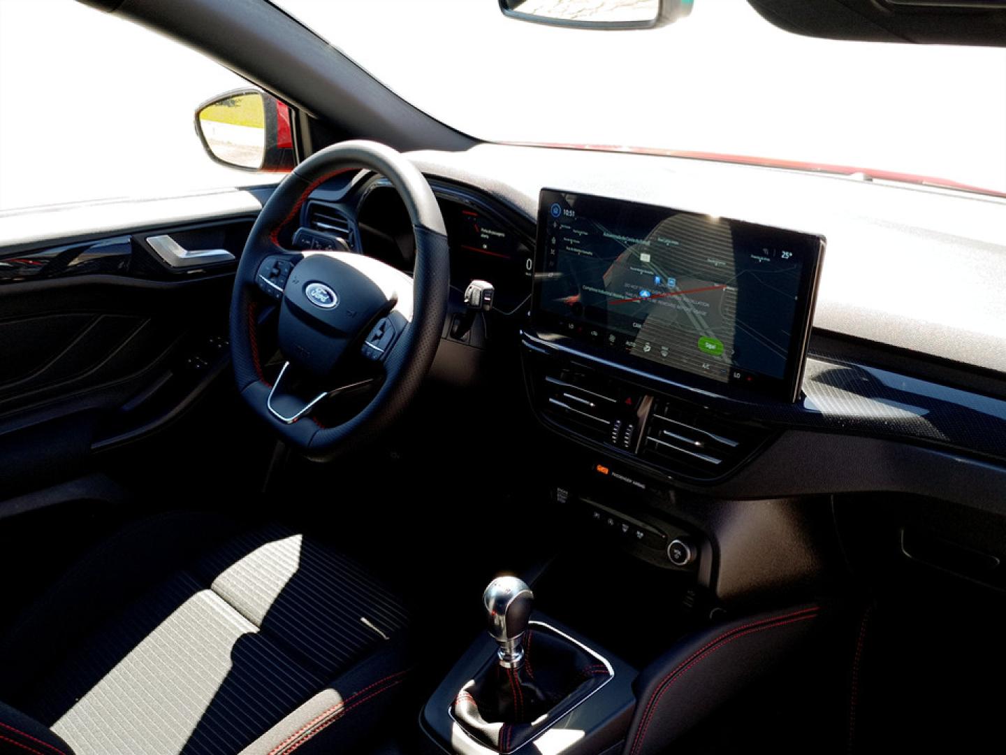 Ford Focus 1.0 ECOBOOST 125cv MHEV ST-LINE X