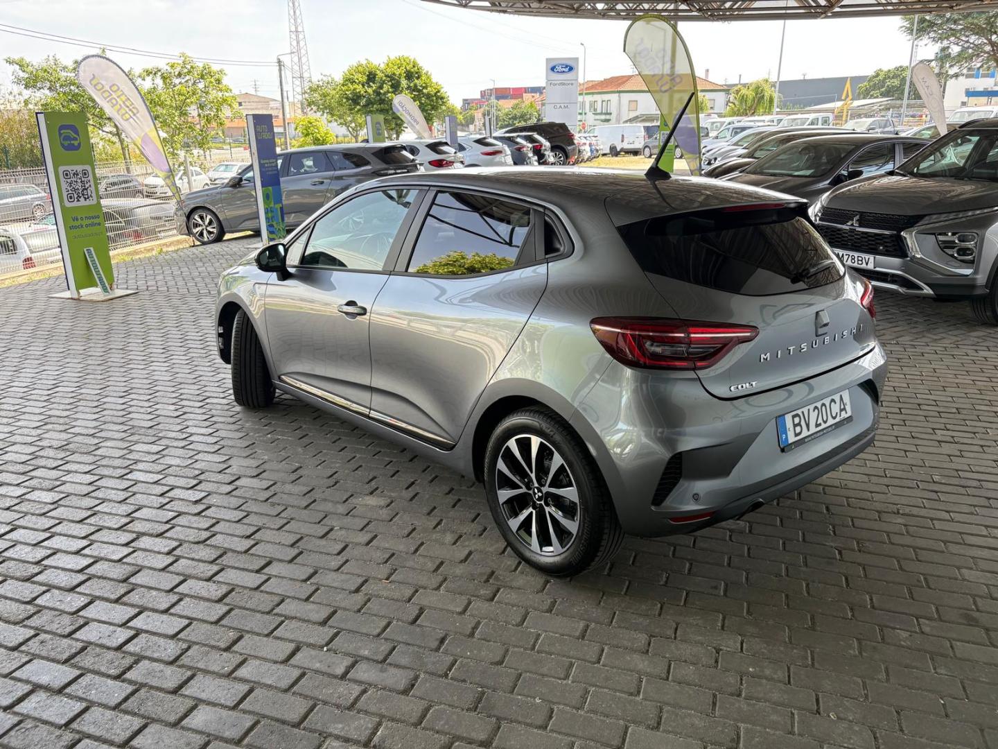 Mitsubishi Colt 1.0 MPI-T 6MT Kaiteki