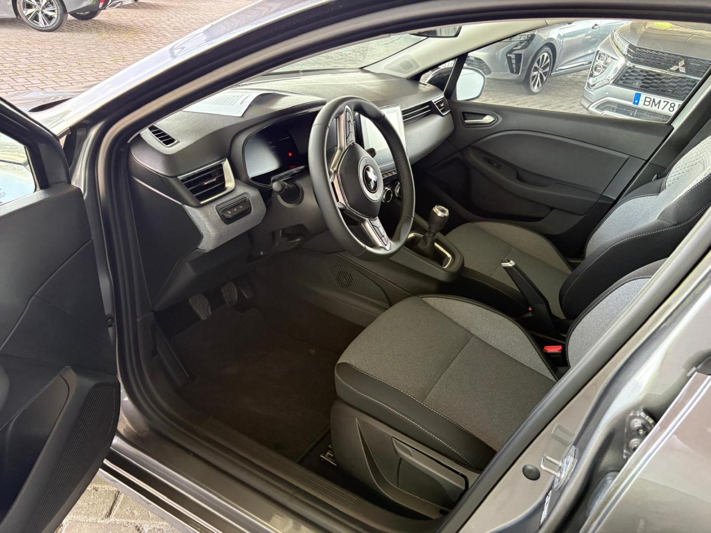 Mitsubishi Colt 1.0 MPI-T 6MT Kaiteki
