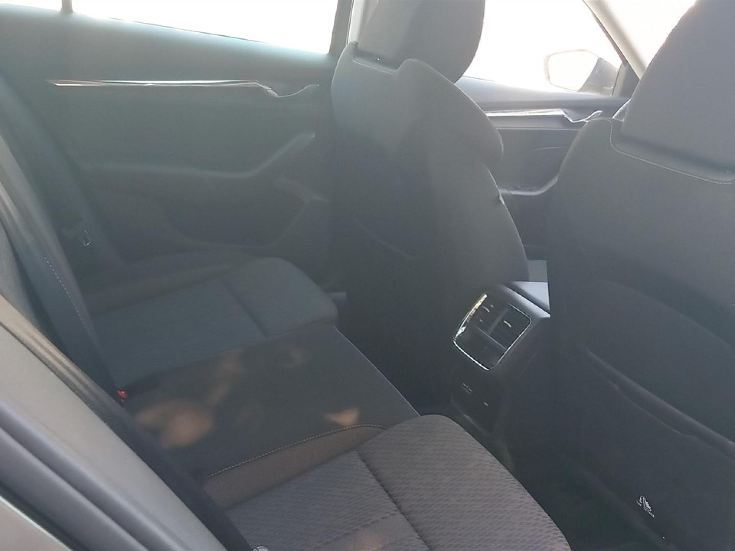 Skoda Octavia 1.4 TSI 204cv PHEV DSG BREAK