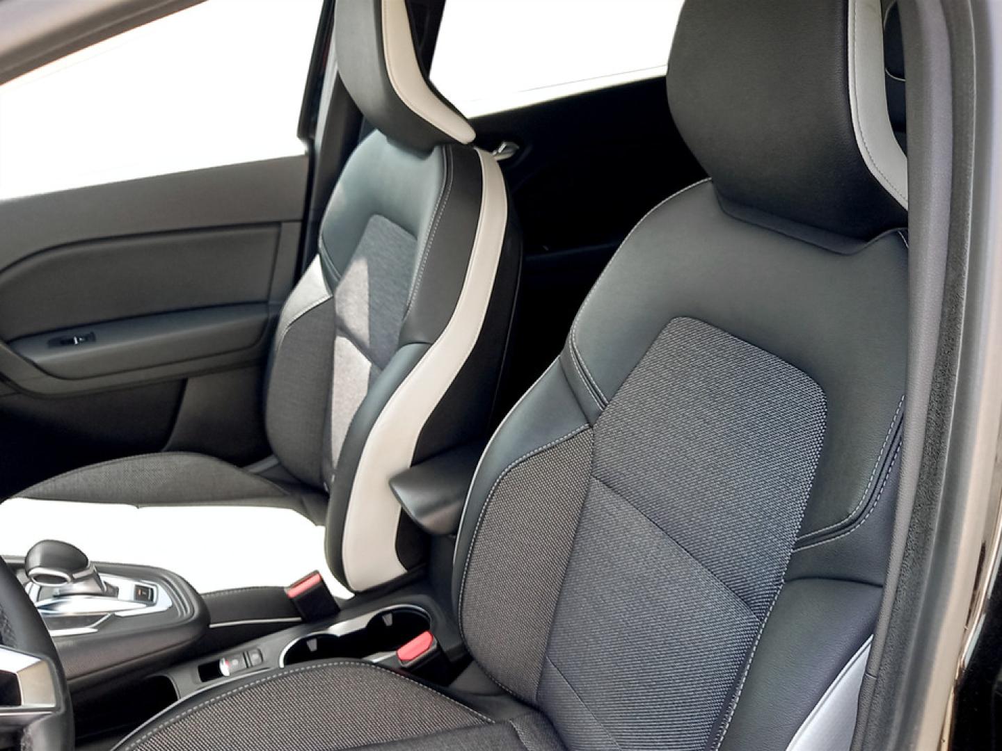 Renault Captur 1.6 E-Tech Híbrido Plug-In Intens