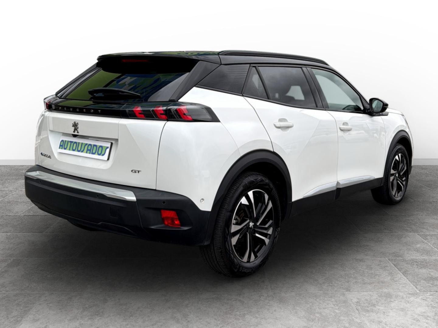 Peugeot e-2008 50kWh 136CV GT e-EAT8
