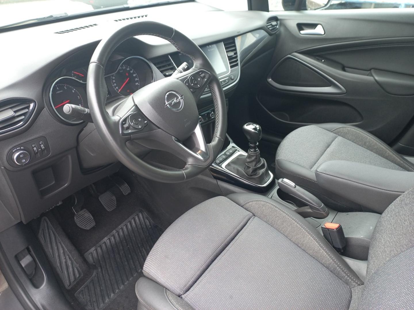 Opel Crossland 1.2T 110cv Elegance