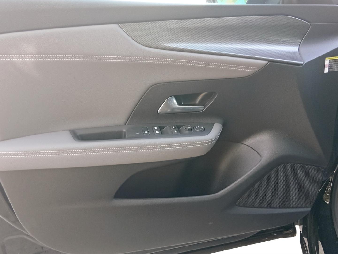 Opel Mokka 50 kwh Auto. Elegance