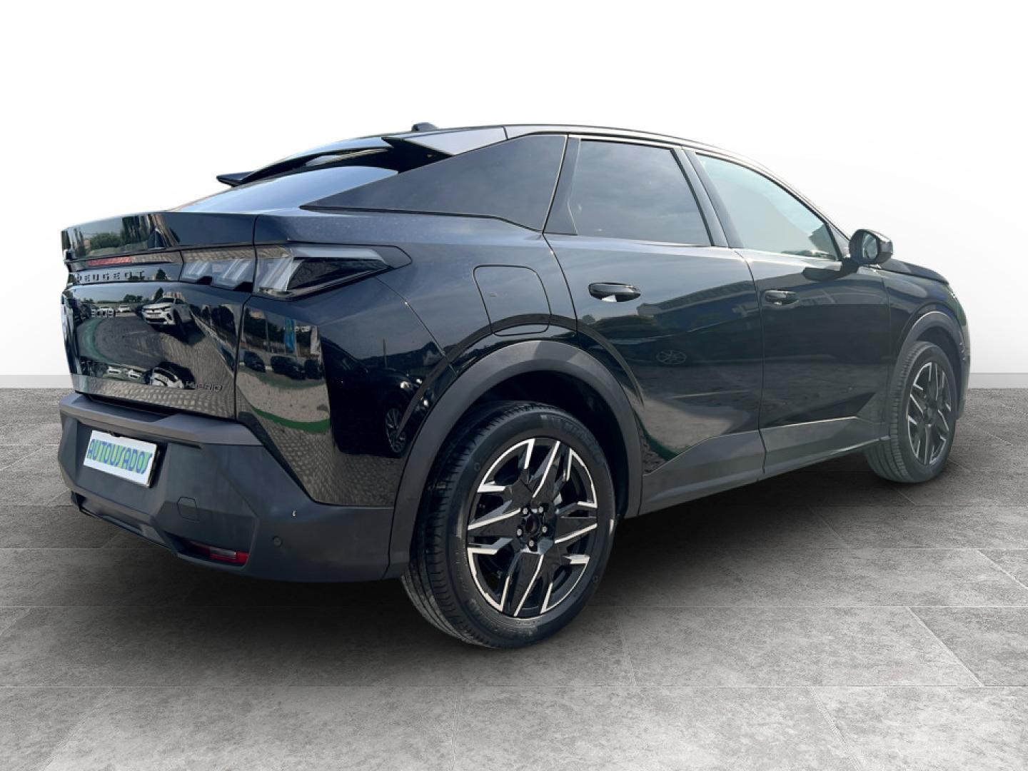 Peugeot 3008 Allure Hybrid 136cv e-DCS6