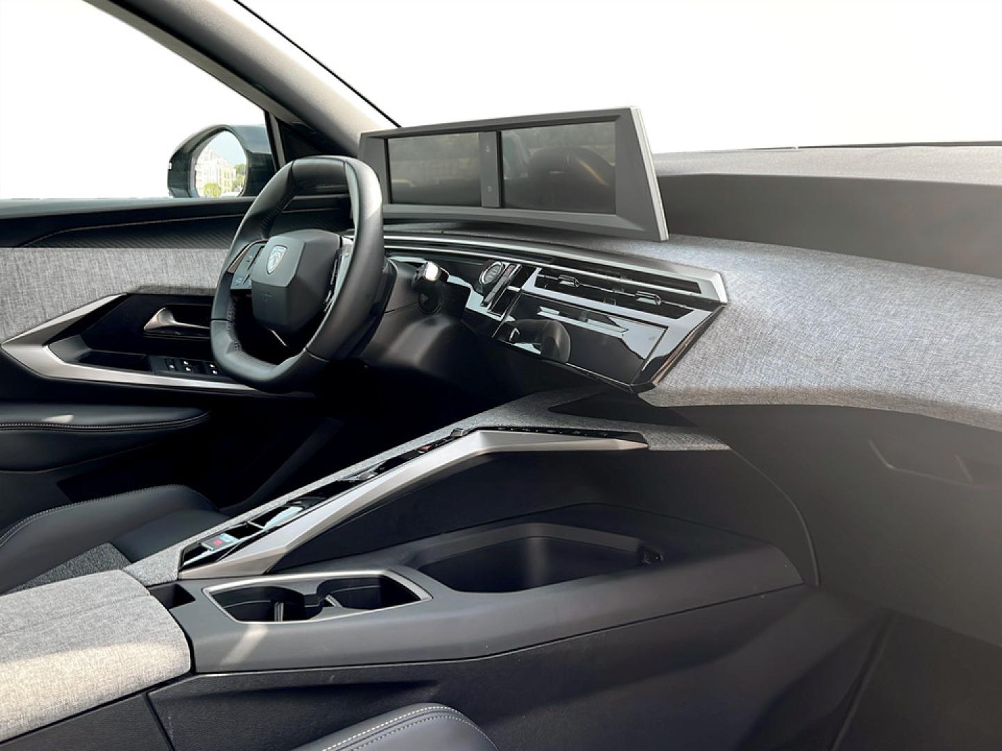 Peugeot 3008 Allure Pack Hybrid 136 cv e-DCS6