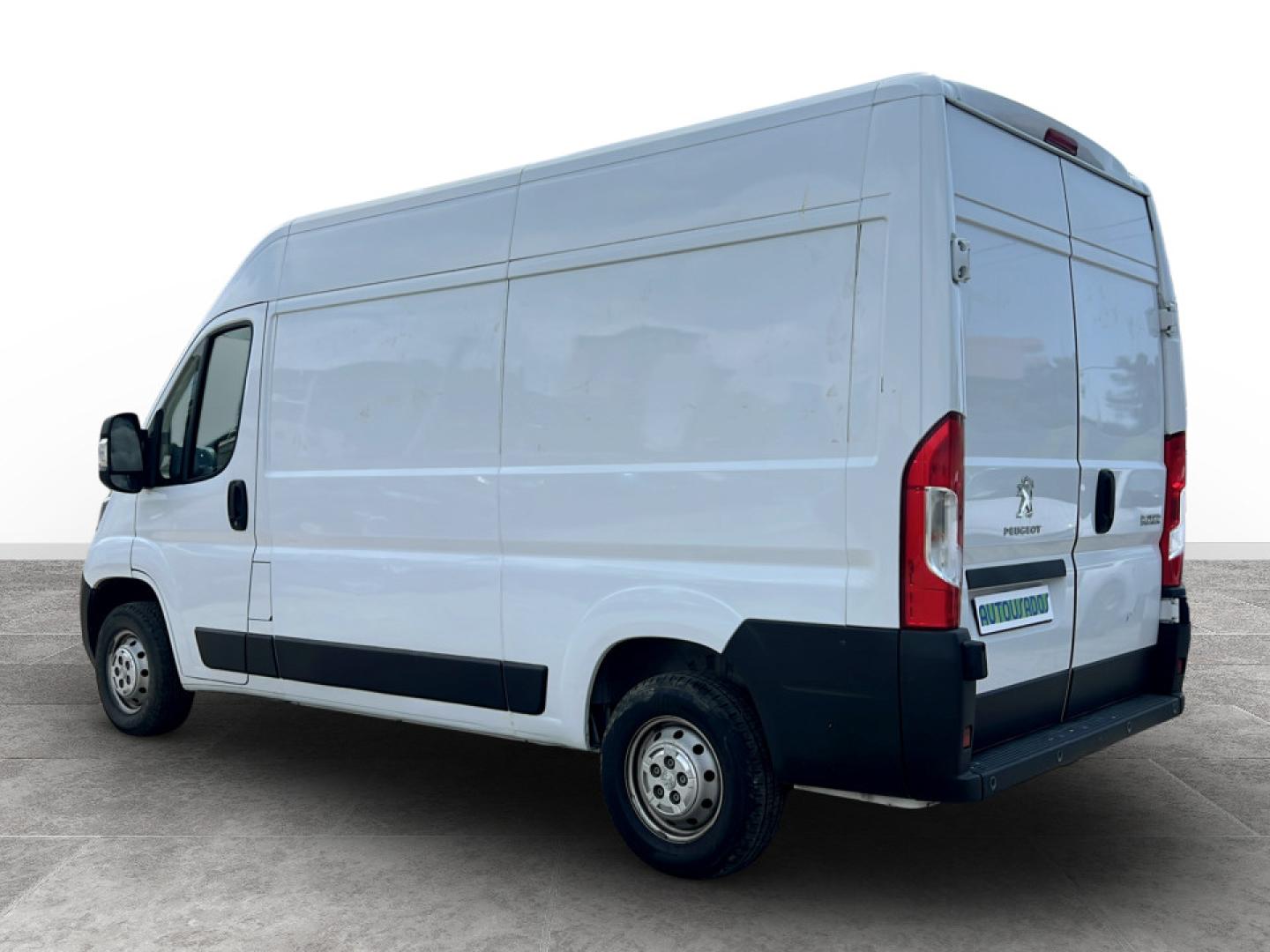 Peugeot Boxer 2.2 BlueHDi 165 S&S 335 L2H2