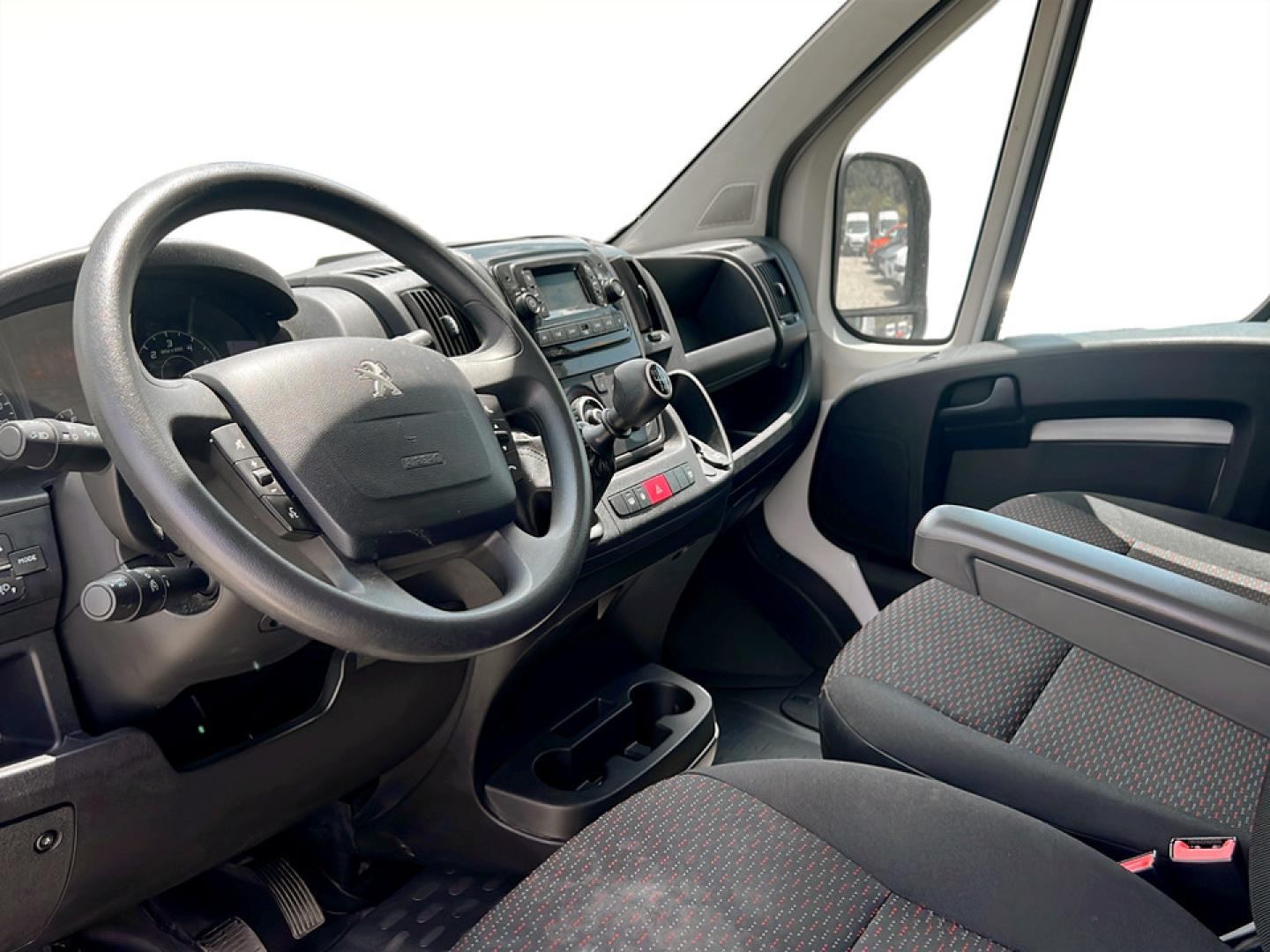 Peugeot Boxer 2.2 BlueHDi 165 S&S 335 L2H2