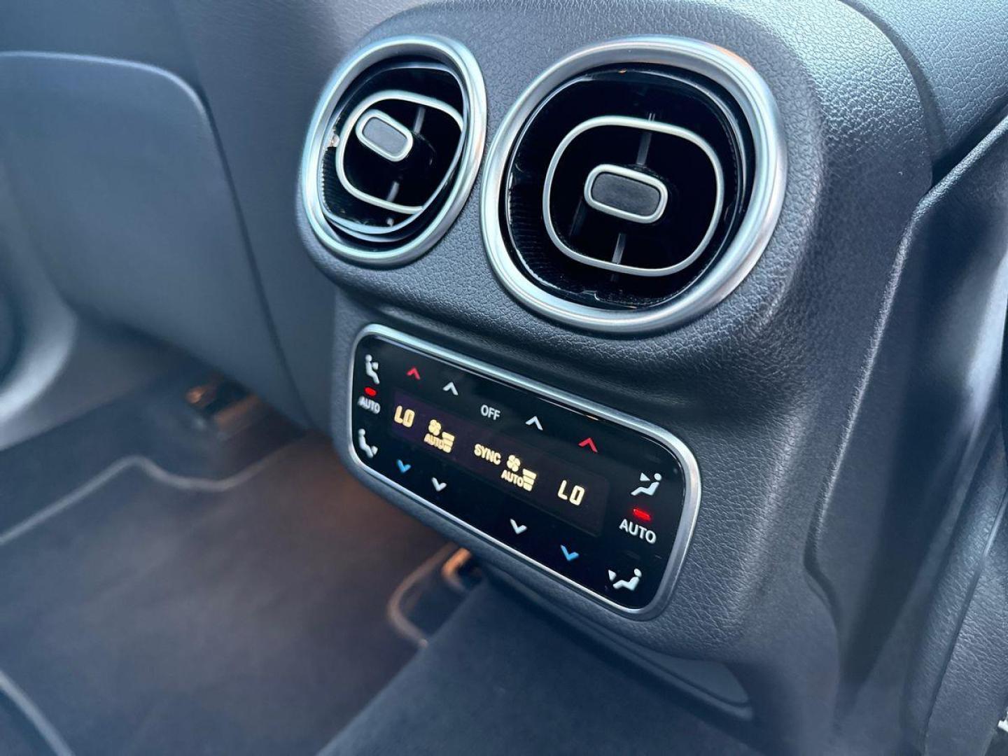Mercedes-Benz GLC GLC 300 de SUV AMG 4MATIC