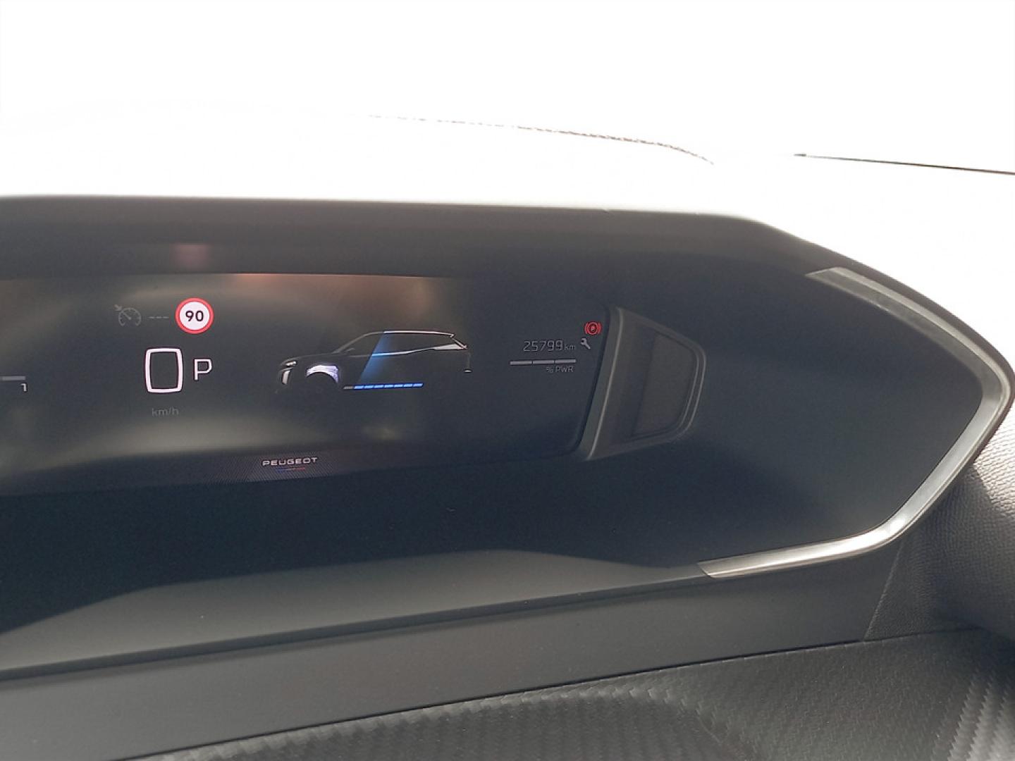 Peugeot 2008 1.2 Hybrid 145 Allure e-DCS6