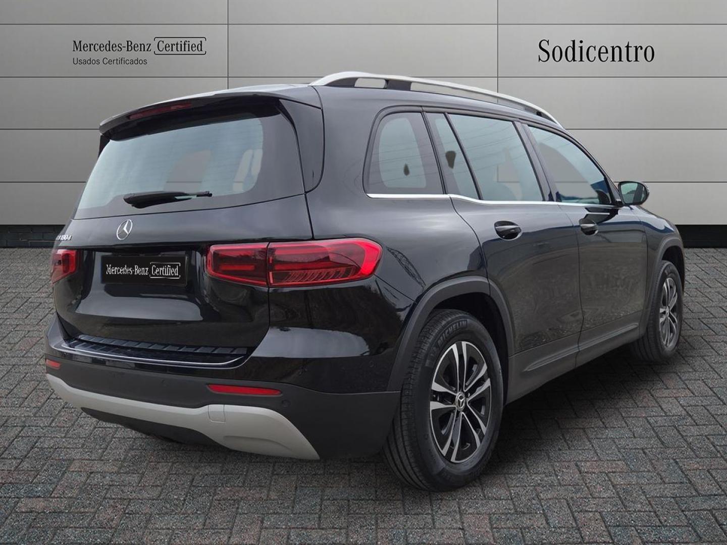 Mercedes-Benz GLB GLB 180 d Auto