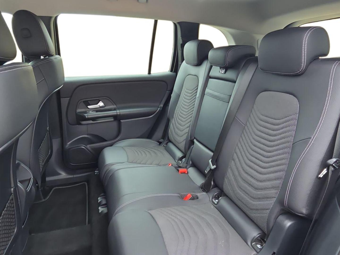 Mercedes-Benz GLB GLB 180 d Auto