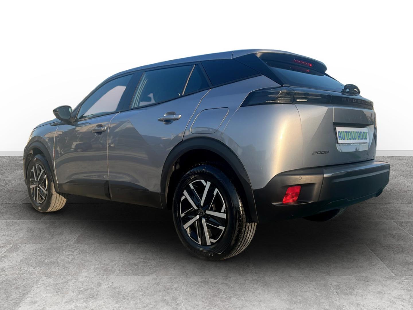 Peugeot 2008 1.2 PureTech 100cv Style