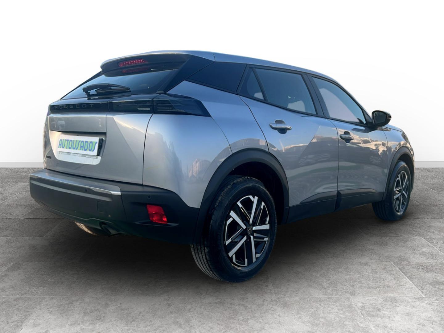 Peugeot 2008 1.2 PureTech 100cv Style